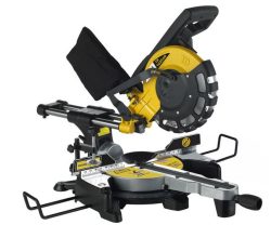 Verstekzaagmachine